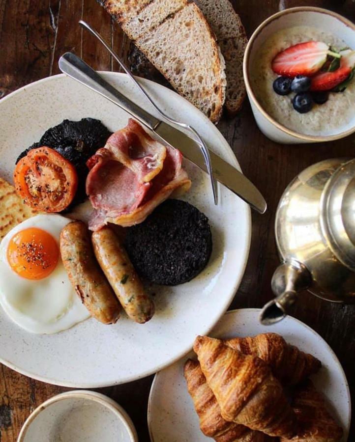 The Loch Lomond Arms Hotel لاس المظهر الخارجي الصورة